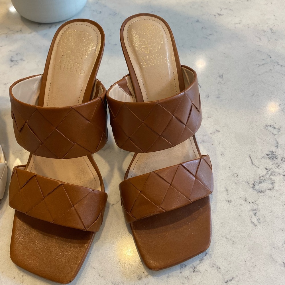 Vince Camuto | Sandals, tan, Sz 9.5
